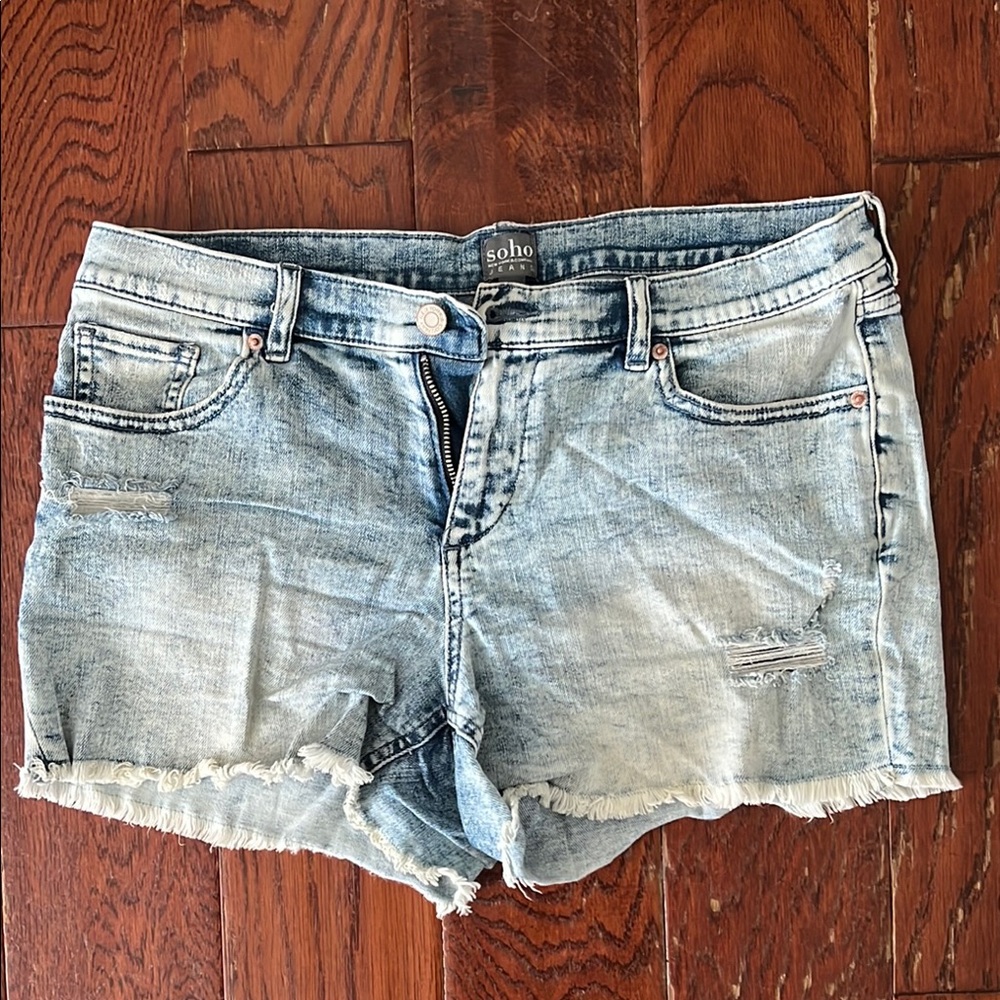 New York and Company Soho Women's Light Blue Denim Shorts
